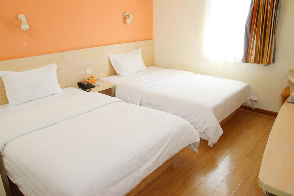 7Days Inn Jiangmen Peng Jiang Qiao North Eksteriør bilde