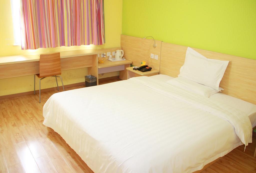 7Days Inn Jiangmen Peng Jiang Qiao North Eksteriør bilde